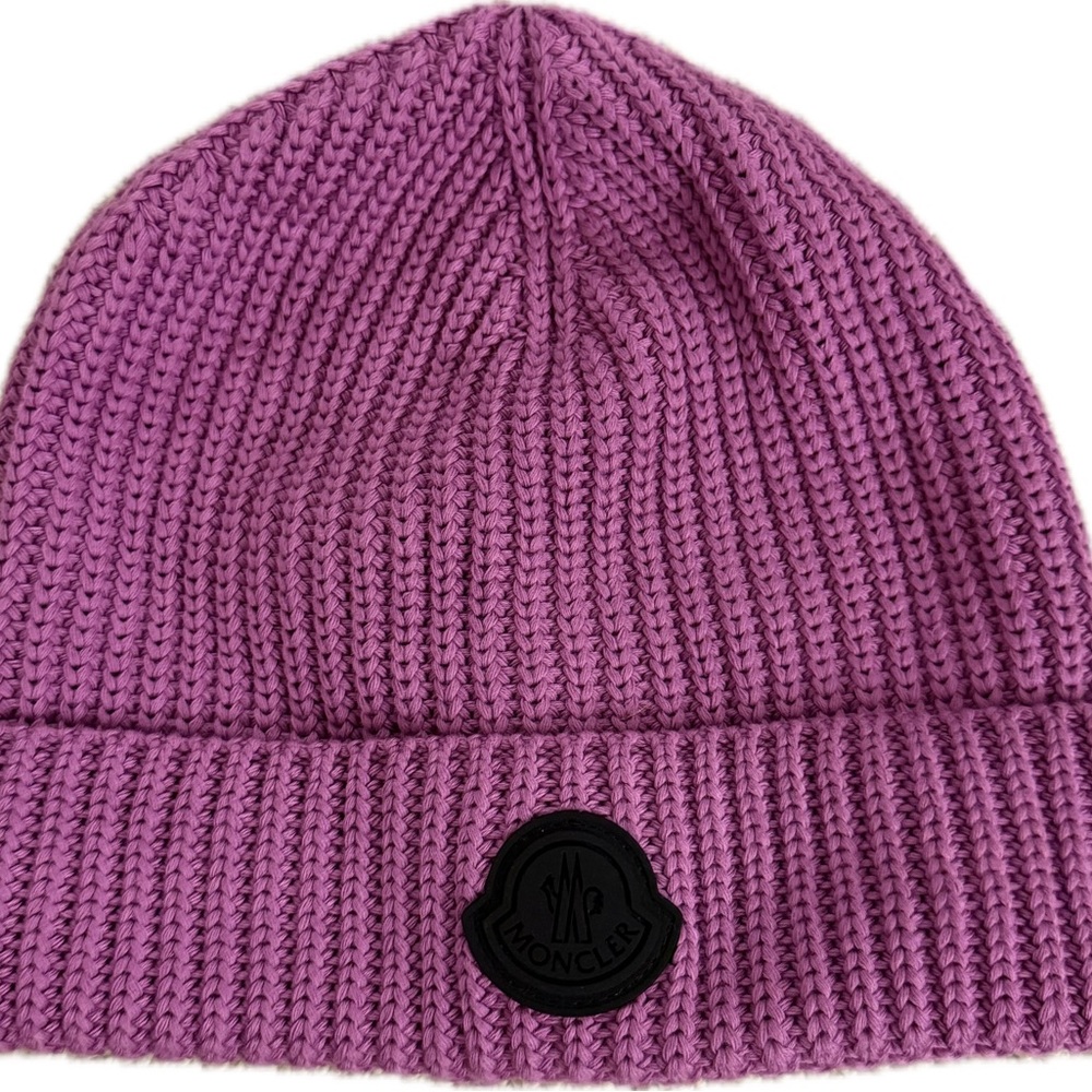 Moncler Purple Pink Ribbed Knit Logo Beanie Hat NEW